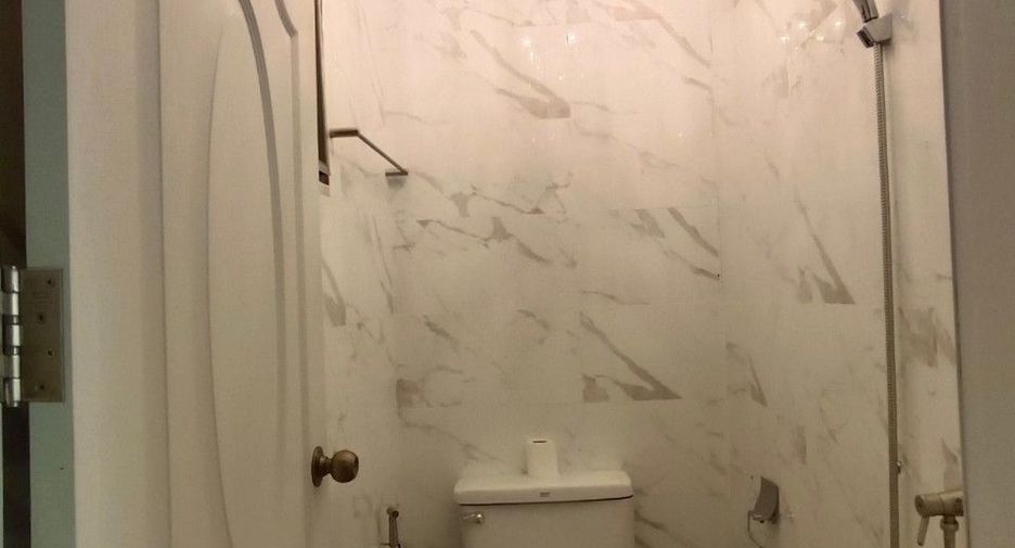 For sale 2 bedrooms townhouse in Sai Mai, Bangkok