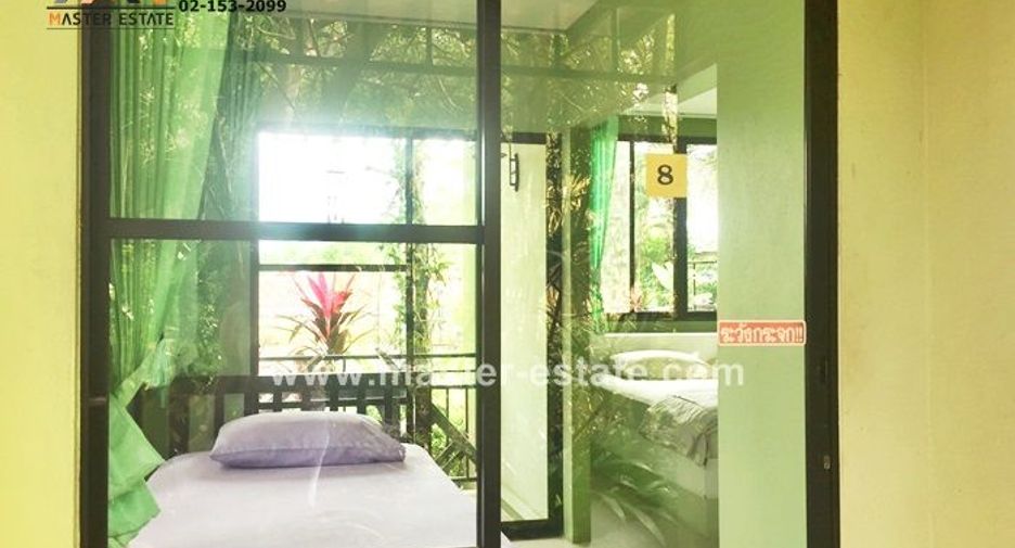 For sale 11 bed hotel in Sattahip, Chonburi