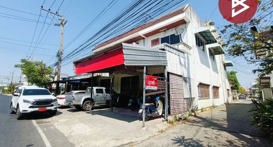 For sale 3 bed townhouse in Mueang Surin, Surin