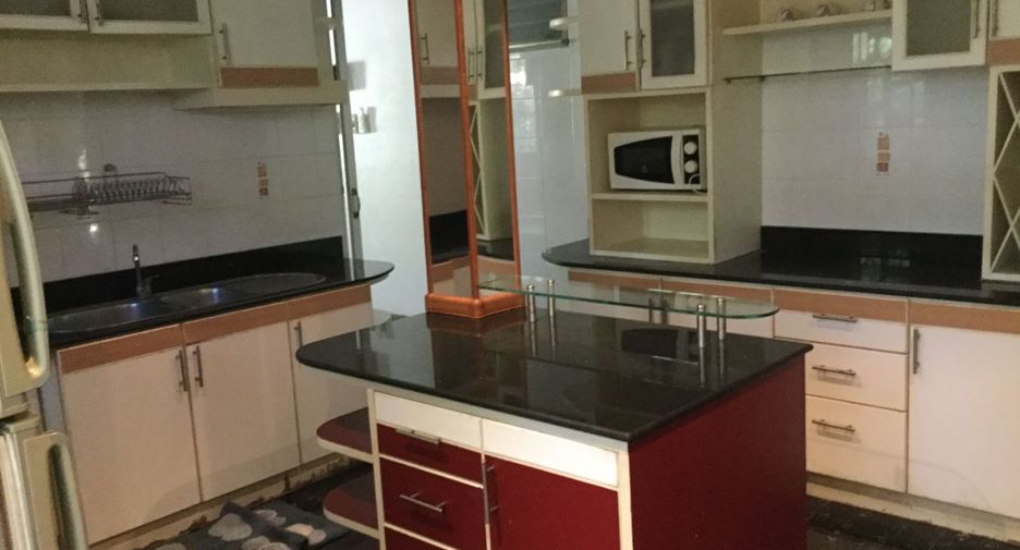 For rent 3 bedrooms house in Hang Dong, Chiang Mai