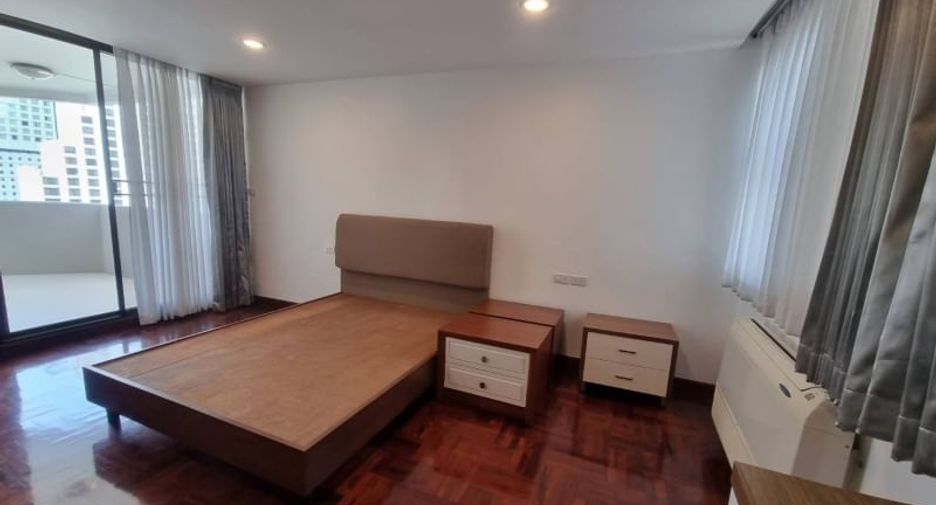Condo en alquiler de 3 habitaciones en Khlong Toei, Bangkok
