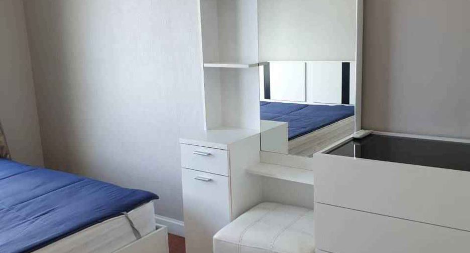 For rent and for sale 2 bedrooms condo in Huai Khwang, Bangkok