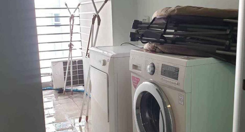 For rent and for sale 2 bedrooms condo in Huai Khwang, Bangkok