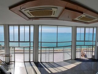 Condo en venta de 4 habitaciones en Klaeng, Rayong