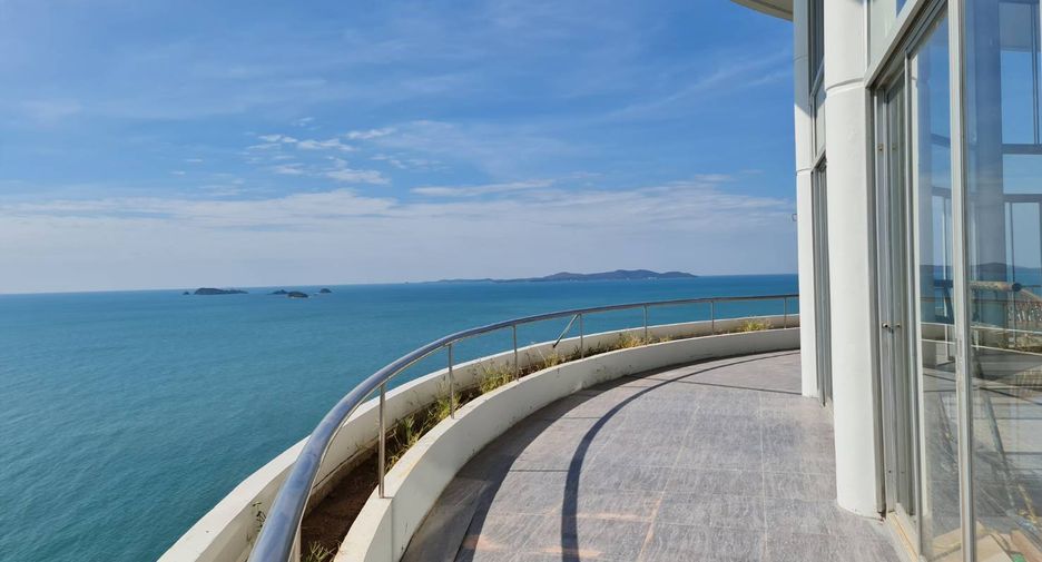 For sale 4 Beds condo in Klaeng, Rayong