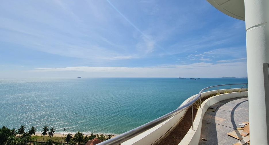 For sale 4 bedrooms condo in Klaeng, Rayong