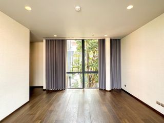 For sale 4 Beds house in Huai Khwang, Bangkok