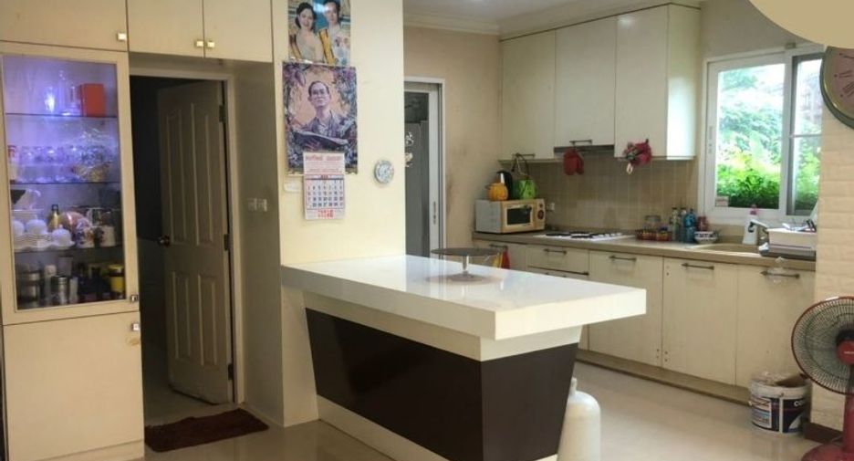 For sale 3 bedrooms house in Pak Kret, Nonthaburi