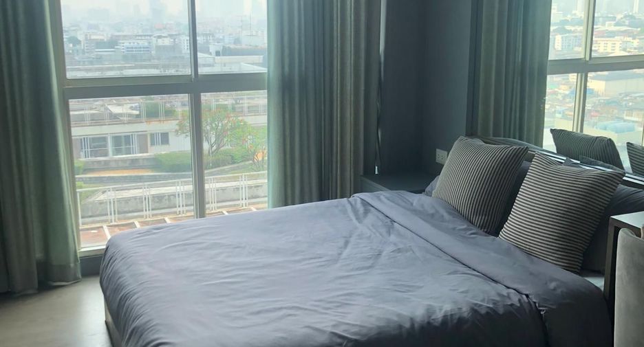For sale 2 bed apartment in Ratchathewi, Bangkok