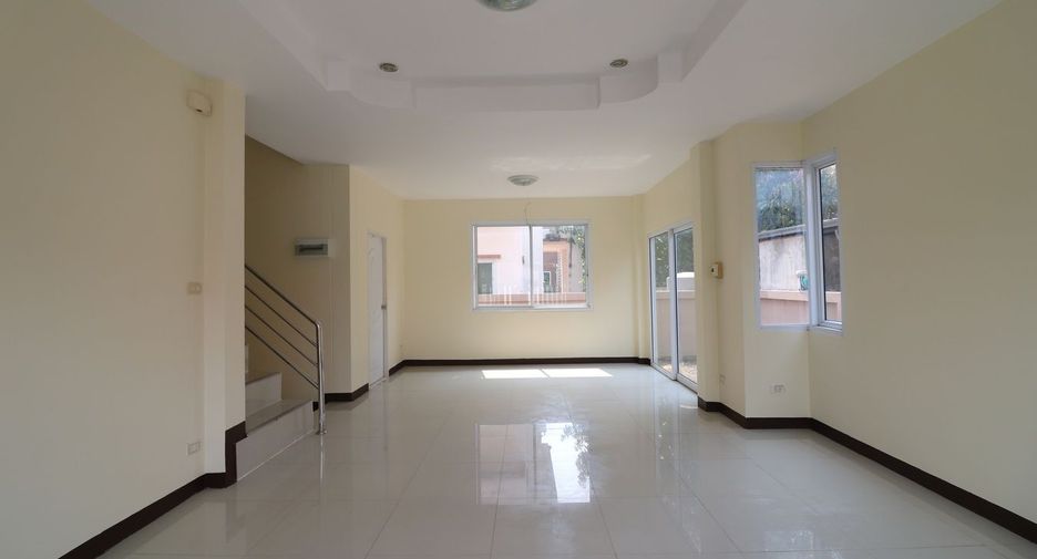 For sale 3 Beds house in Mueang Nong Khai, Nong Khai