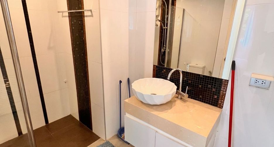 À louer 1 chambre condo à Bang Lamung, Chonburi