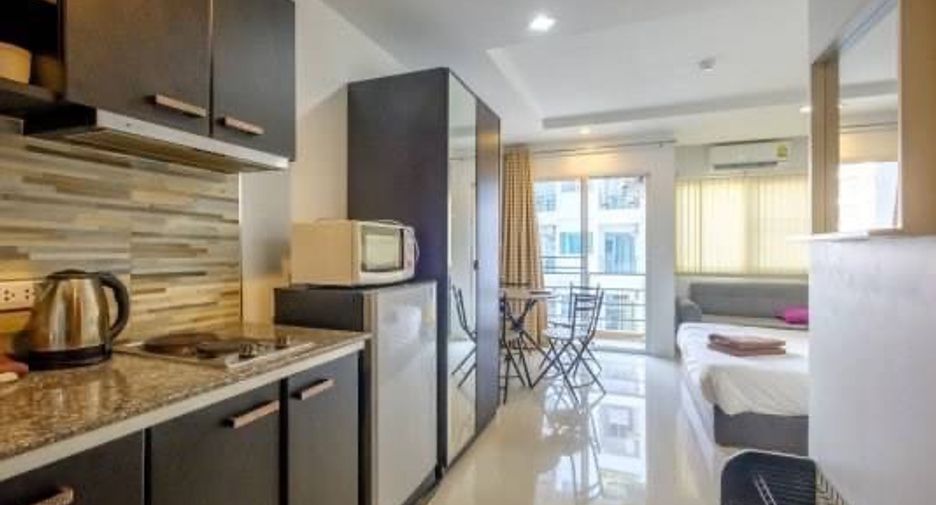 For sale 1 bed condo in Bang Lamung, Chonburi