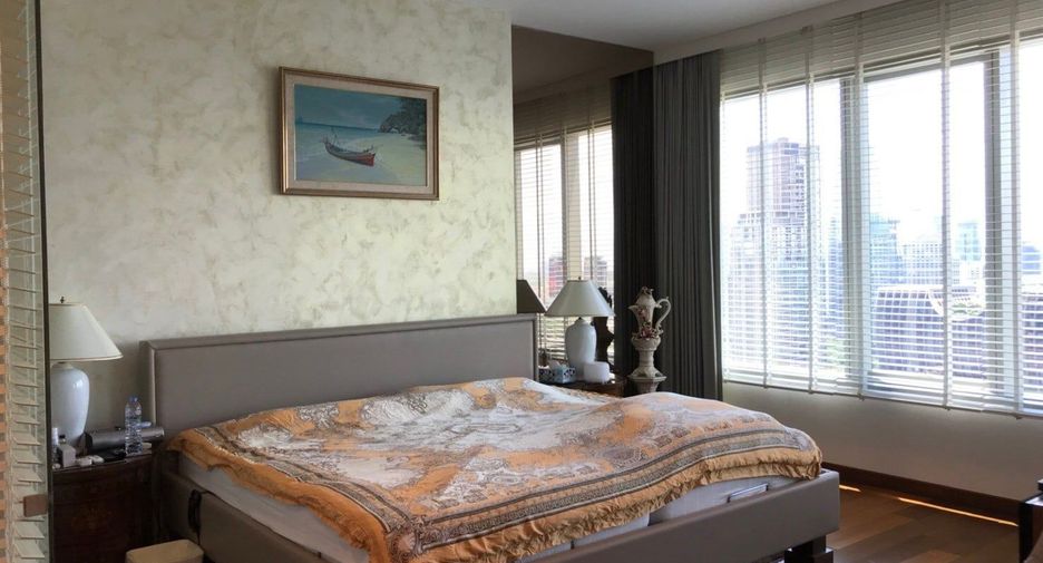 For sale 2 bedrooms condo in Pathum Wan, Bangkok