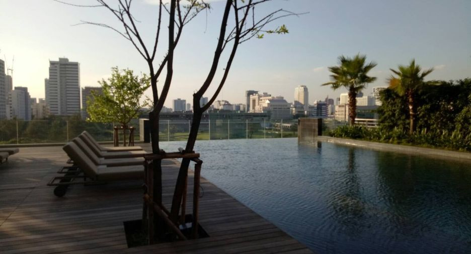 For sale 2 bedrooms condo in Pathum Wan, Bangkok