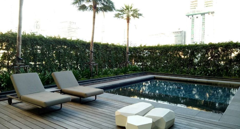 For sale 2 bedrooms condo in Pathum Wan, Bangkok