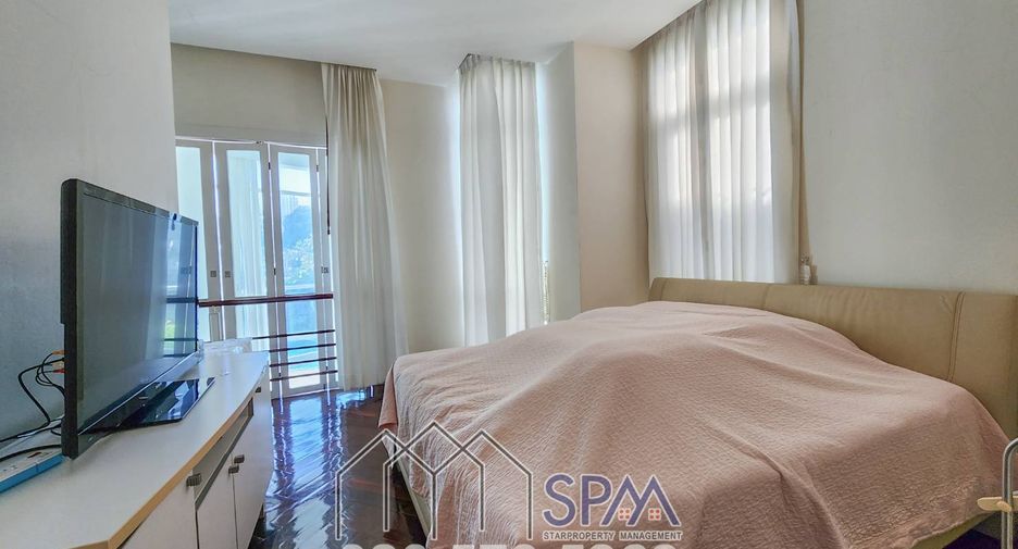 For sale 3 bedrooms villa in Hua Hin, Prachuap Khiri Khan