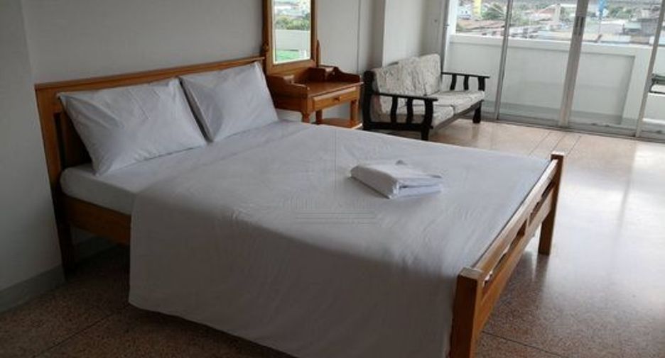For rent 110 Beds apartment in Bangkok Yai, Bangkok