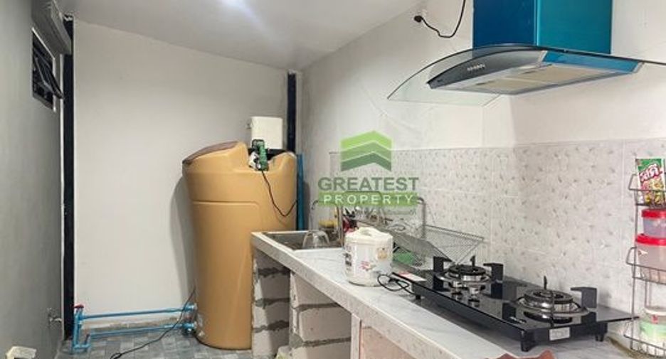 For sale 2 bedrooms townhouse in Lat Lum Kaeo, Pathum Thani