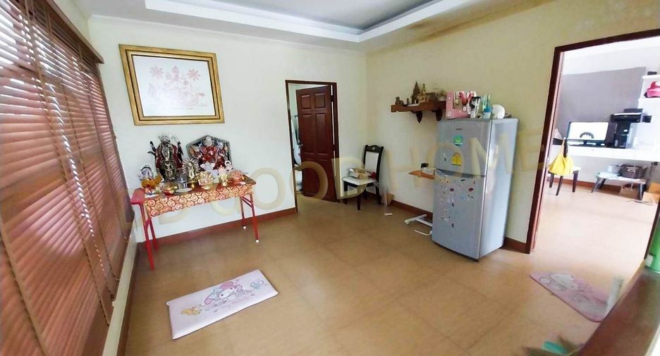 For sale 3 bedrooms house in Phasi Charoen, Bangkok
