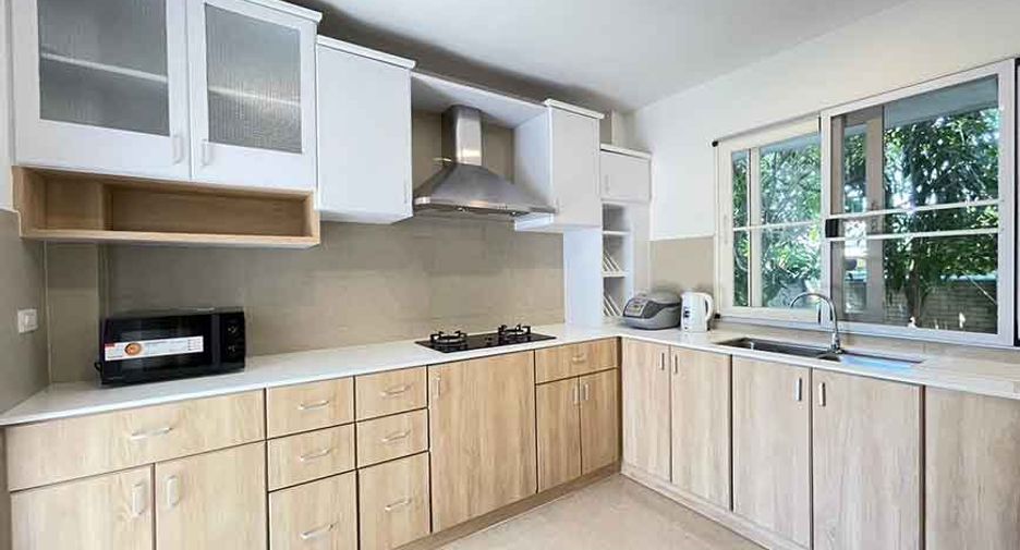 For rent 4 bedrooms house in Hang Dong, Chiang Mai