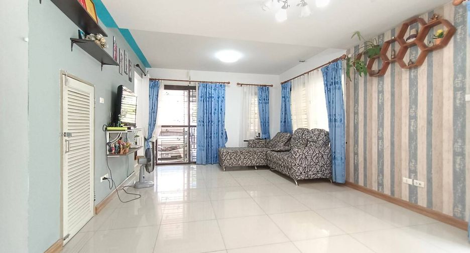 Casa en venta de 3 habitaciones en Mueang Chon Buri, Chonburi