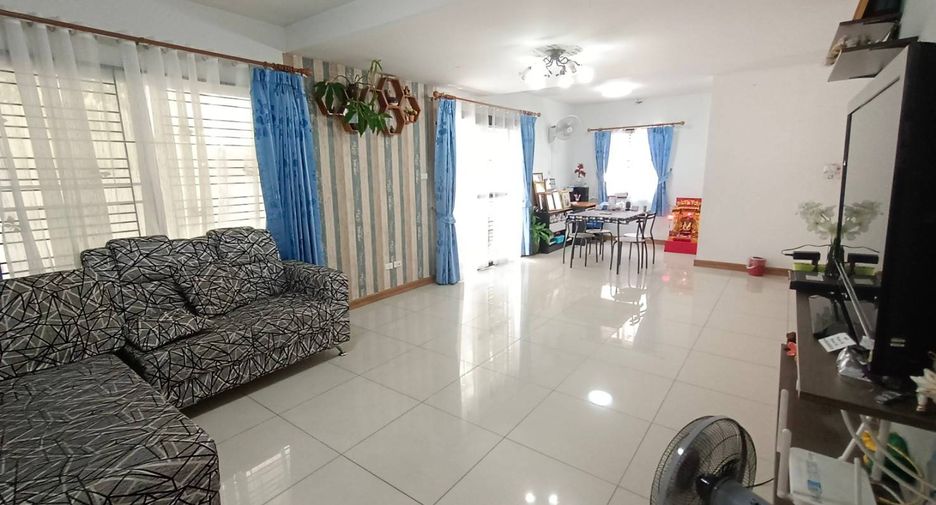Casa en venta de 3 habitaciones en Mueang Chon Buri, Chonburi
