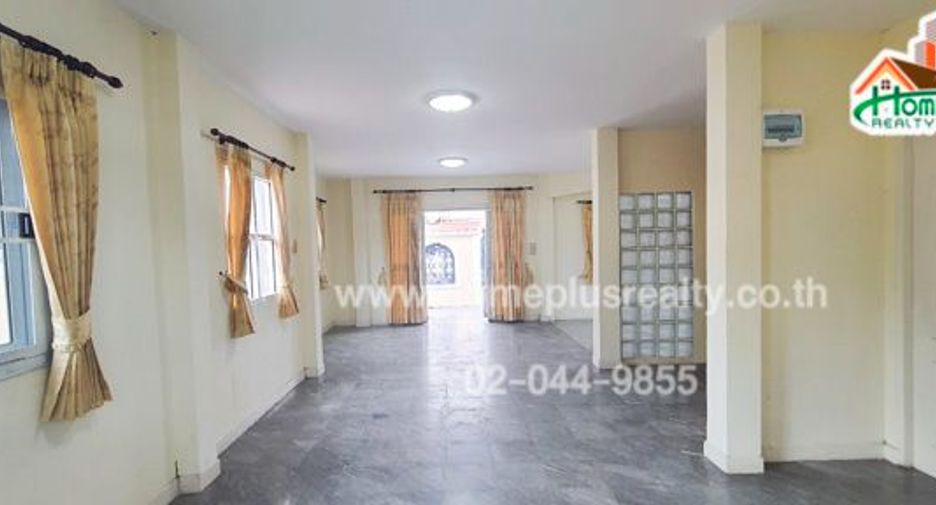 Продажа 4 спальни дом в Кхлонг Сам Ща, Бангкок