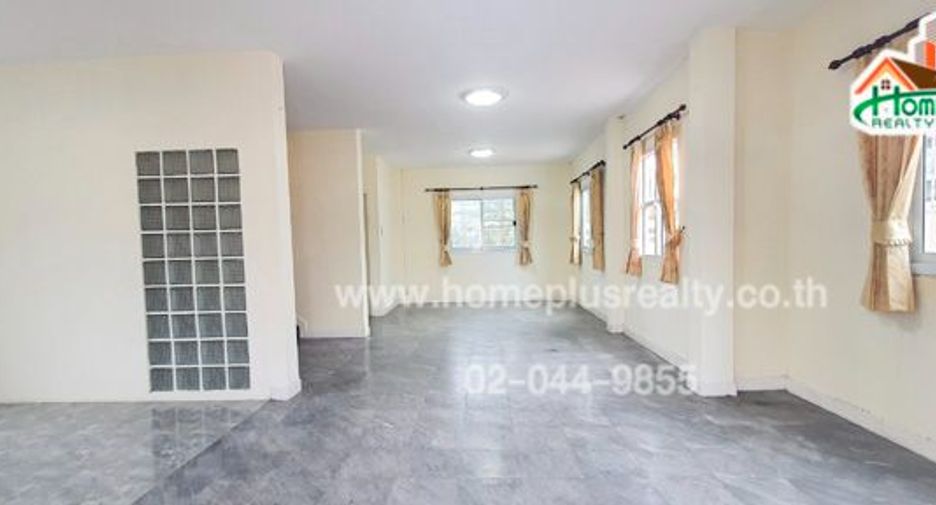 Продажа 4 спальни дом в Кхлонг Сам Ща, Бангкок
