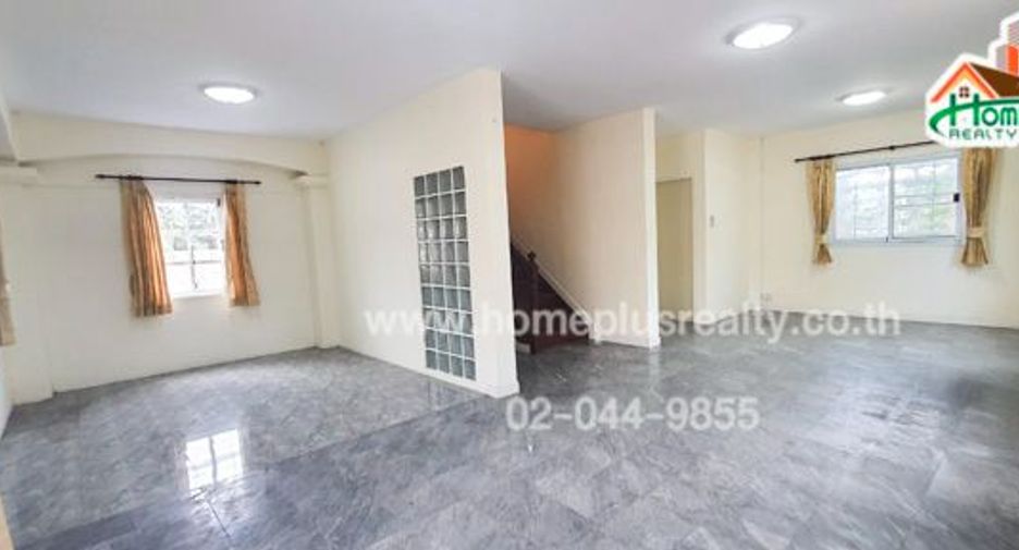 Продажа 4 спальни дом в Кхлонг Сам Ща, Бангкок