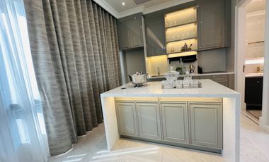 For sale 4 bedrooms house in Watthana, Bangkok