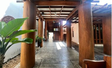Haus zum Kauf mit 5 Zimmer in Bueng Kum, Bangkok