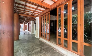 Haus zum Kauf mit 5 Zimmer in Bueng Kum, Bangkok