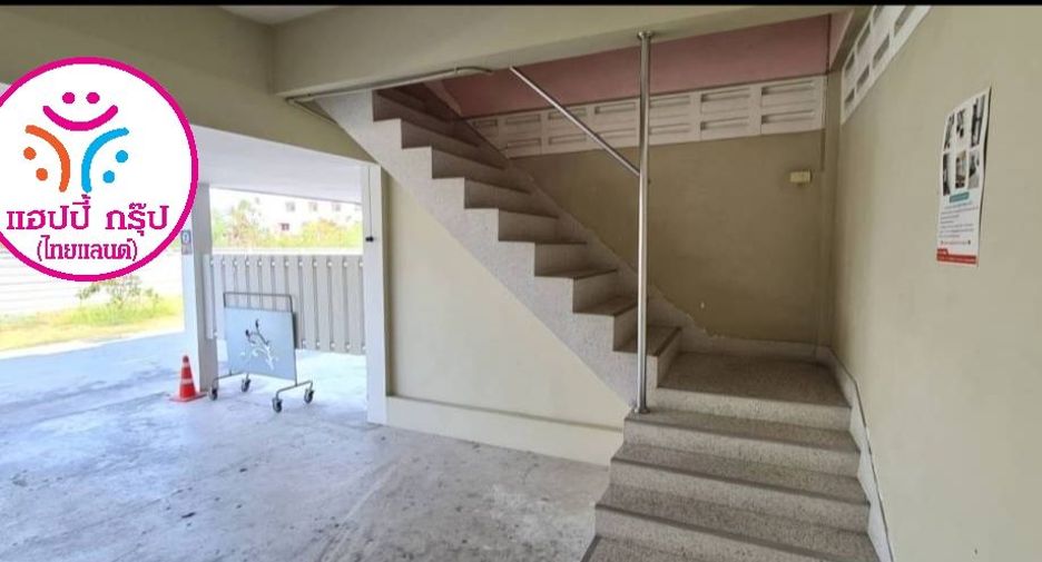 For sale 42 bed hotel in Phan Thong, Chonburi