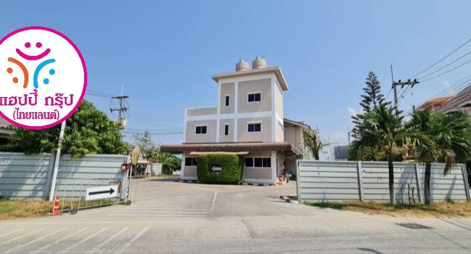 For sale 42 bed hotel in Phan Thong, Chonburi