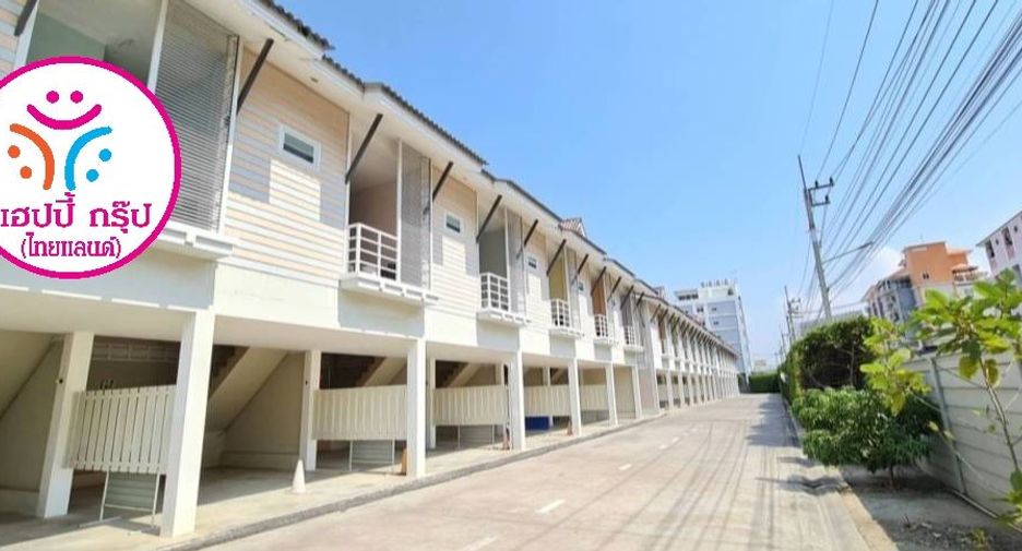 For sale 42 bed hotel in Phan Thong, Chonburi