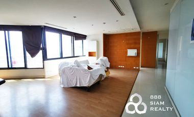 For sale 2 bed condo in Yan Nawa, Bangkok