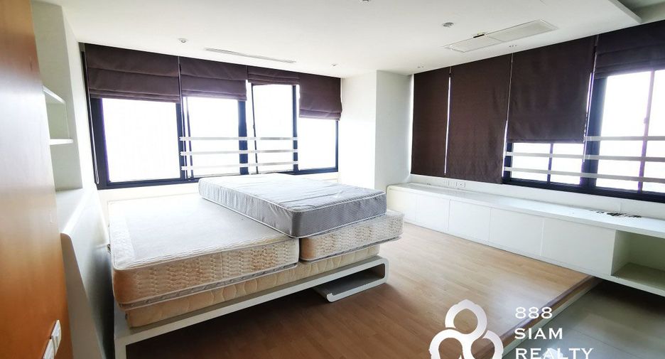 For sale 2 bedrooms condo in Yan Nawa, Bangkok