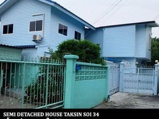 For rent 2 bed house in Thon Buri, Bangkok