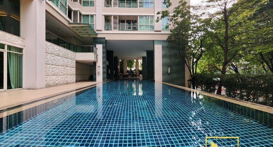 Wohnung zur Miete mit 2 Zimmer in Pathum Wan, Bangkok