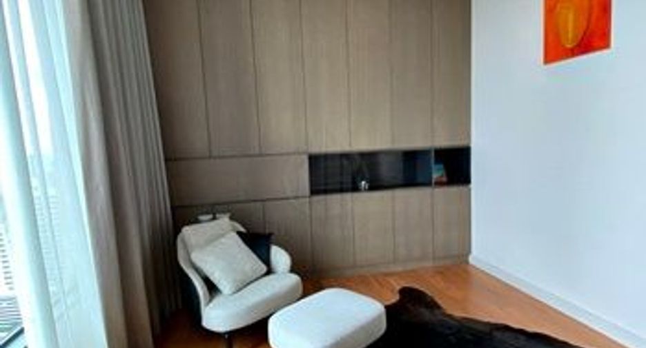 À louer 3 chambres condo à Pathum Wan, Bangkok