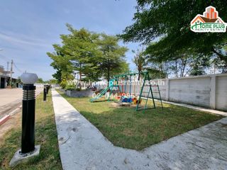 出售 2 卧室 联排别墅 在 Phan Thong, Chon Buri