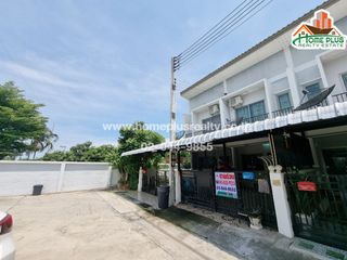 出售 2 卧室 联排别墅 在 Phan Thong, Chon Buri