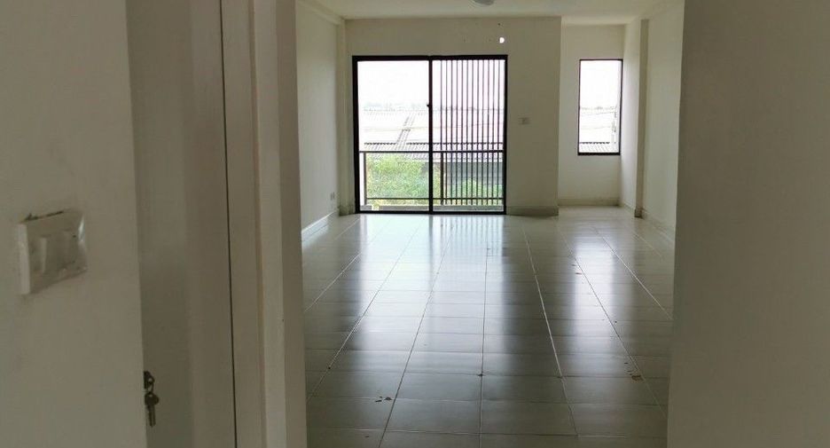For sale 1 Beds retail Space in Sai Mai, Bangkok