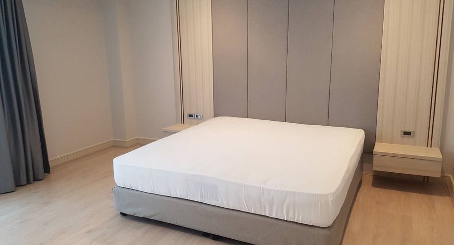 Apartment zur Miete mit 4 Zimmer in Khlong Toei, Bangkok