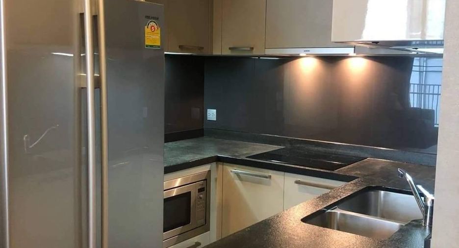 For rent and for sale 2 bedrooms condo in Watthana, Bangkok