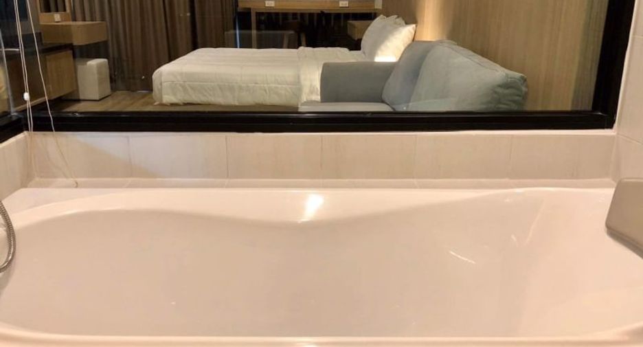 À louer 1 chambre condo à Si Racha, Chonburi