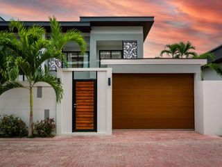 For sale 4 bedrooms villa in Bang Lamung, Chonburi