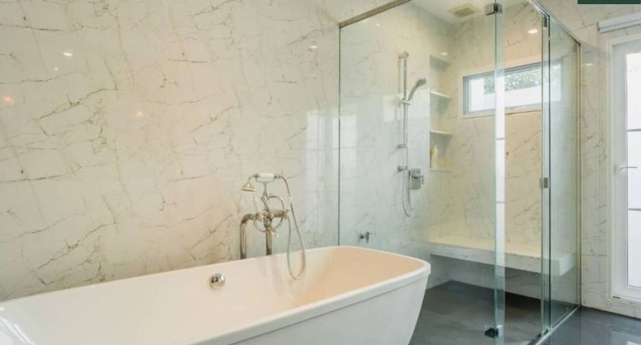 Haus zur Miete mit 3 Zimmer in Bang Phli, Samut Prakan