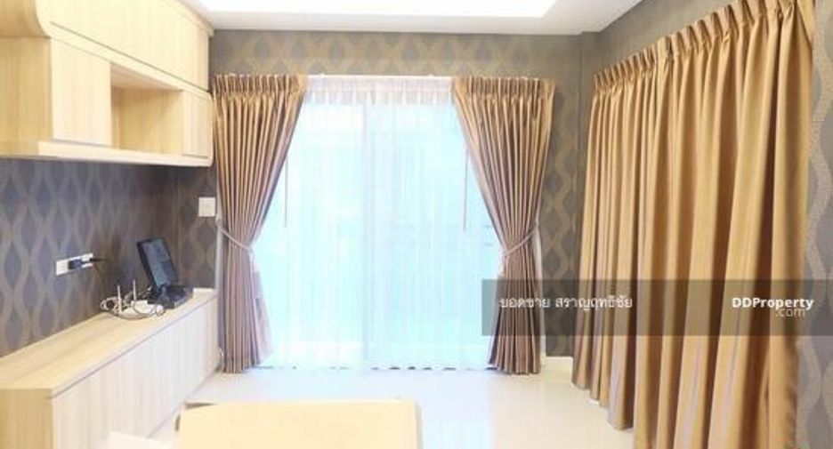 Haus zum Kauf mit 4 Zimmer in Bang Khen, Bangkok