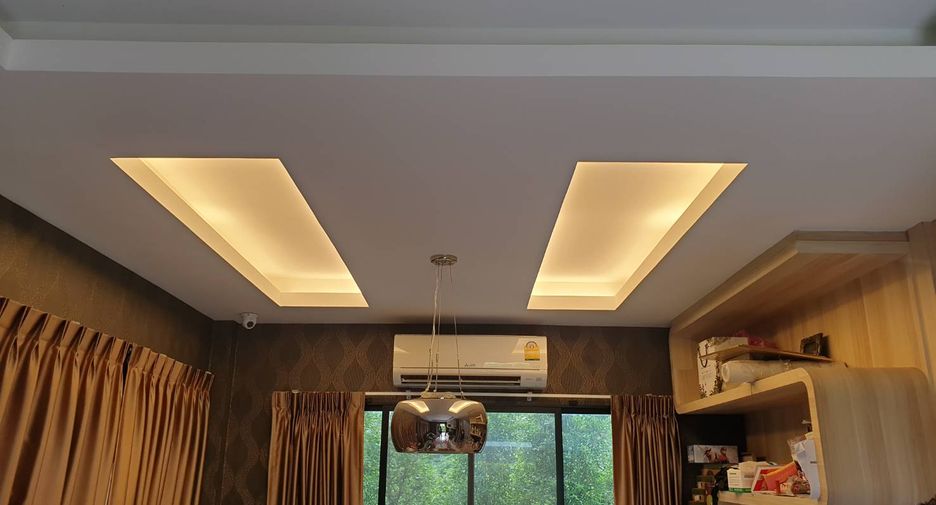 Haus zum Kauf mit 4 Zimmer in Bang Khen, Bangkok